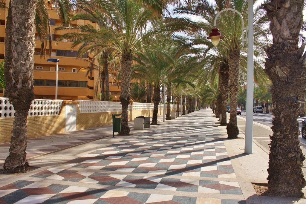 Appartamento Apartament Playa Arenales Arenales del Sol Camera foto